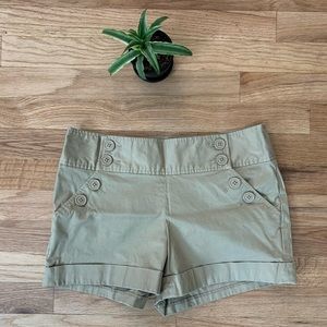 Banana Republic Martin 3.5” Sailor Button Shorts